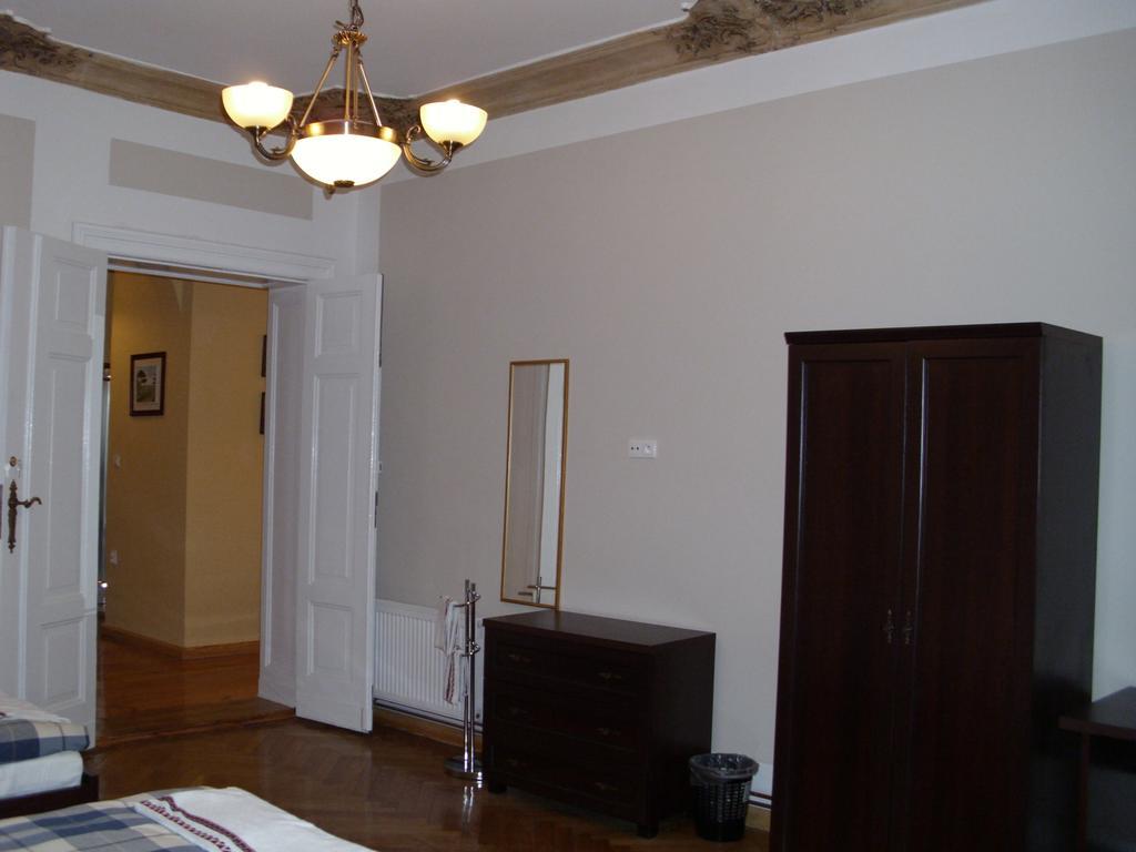 Irene Apartment *